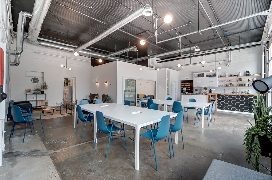 Primary Photo Of 408 4th Ave, Mason Office For Lease