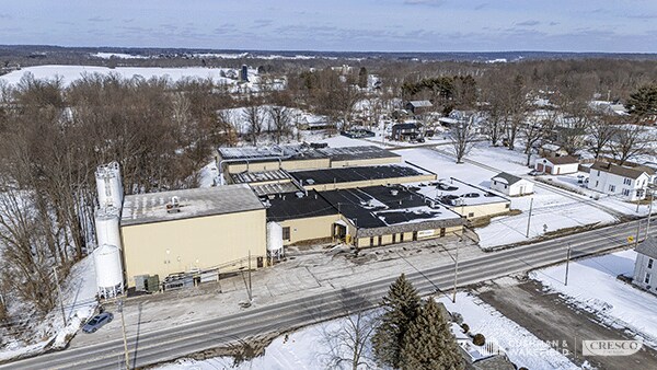 More Photos Of 9465 Edison St NE, Alliance Manufacturing For Sale