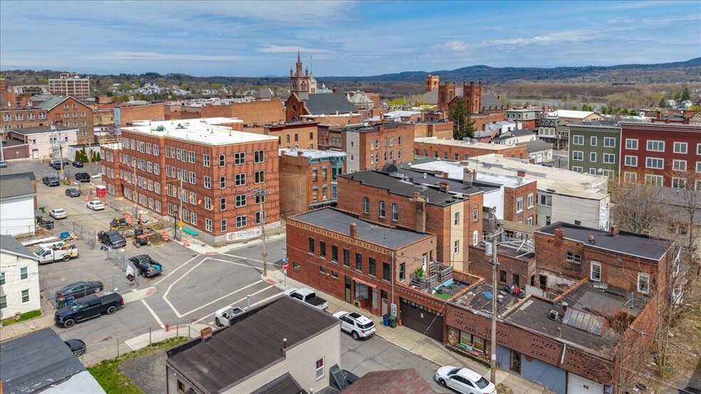 More Photos Of 30 White St, Cohoes Office For Sale