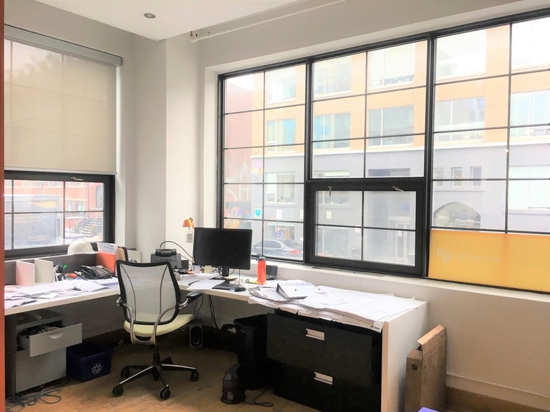 More Photos Of 457 Richmond St W, Toronto Office For Lease