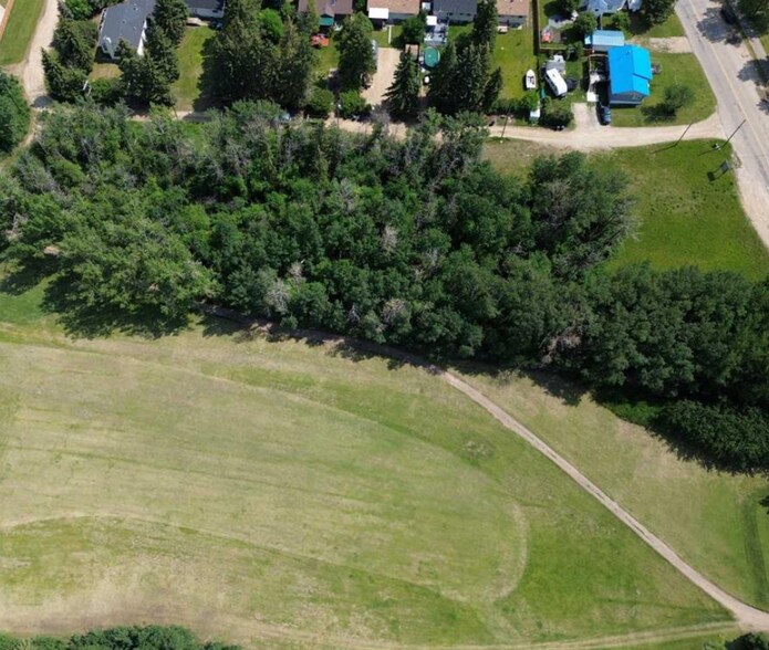 More Photos Of 5310 50 Av, Sylvan Lake Land For Sale