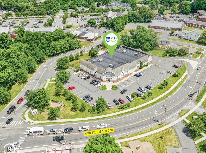 More Photos Of 180 Main St, Cheshire Drugstore For Sale