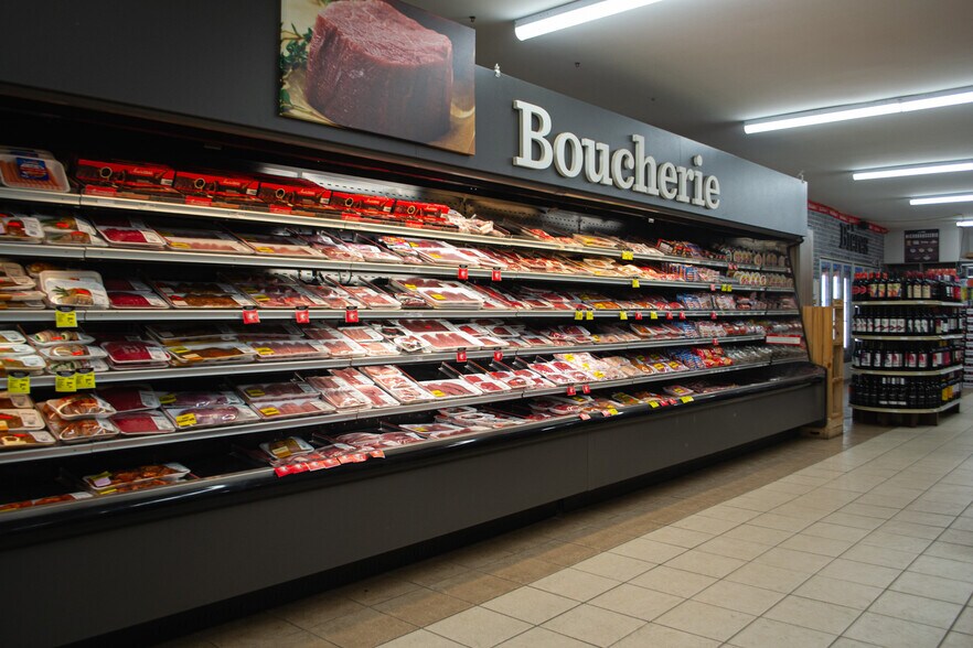 More Photos Of 429 Rte 204, St-Aubert Flex For Sale