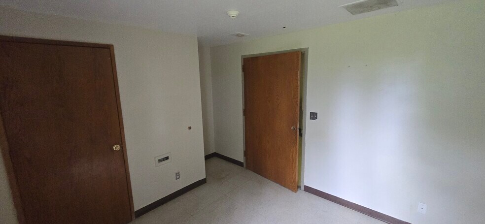 More Photos Of 2876 230th St, Sidney Assisted Living For Sale