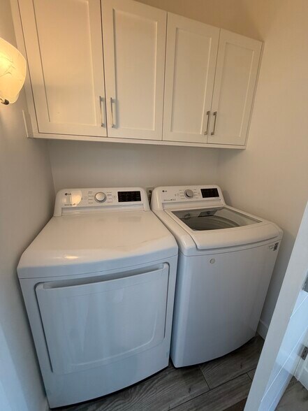 More Photos Of 3944 S Budlong Ave, Los Angeles Apartments For Sale