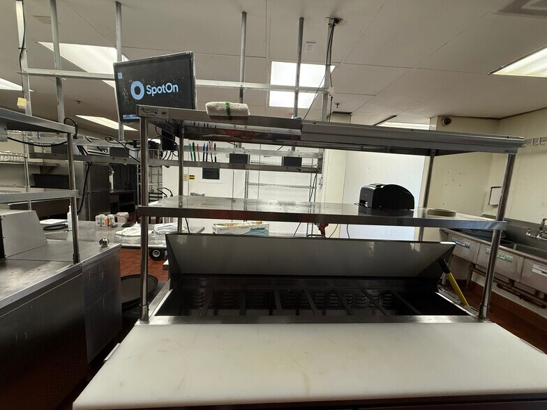 More Photos Of 249 Main St, Rutland Apartments For Lease