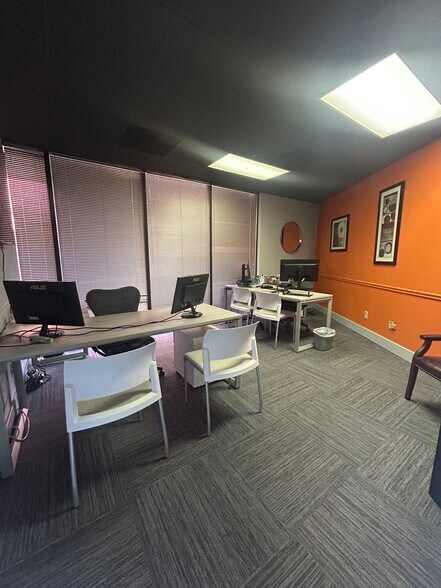 More Photos Of 3050 Amwiler Rd, Peachtree Corners Office For Lease