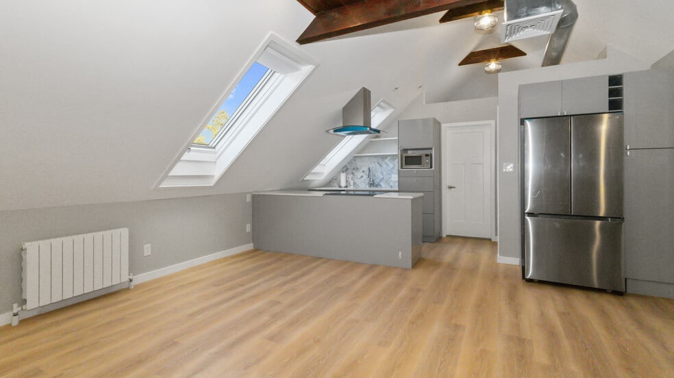 More Photos Of 104 Bridge Rd, Salisbury Loft Creative Space For Lease