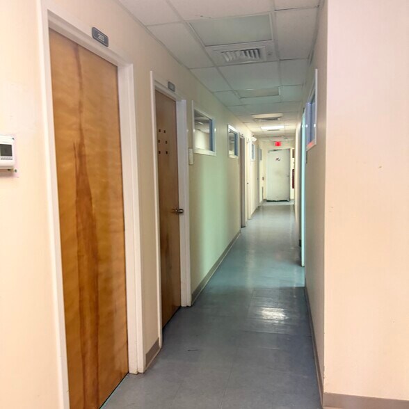 More Photos Of 1294 Chapel St, New Haven Office Residential For Sale