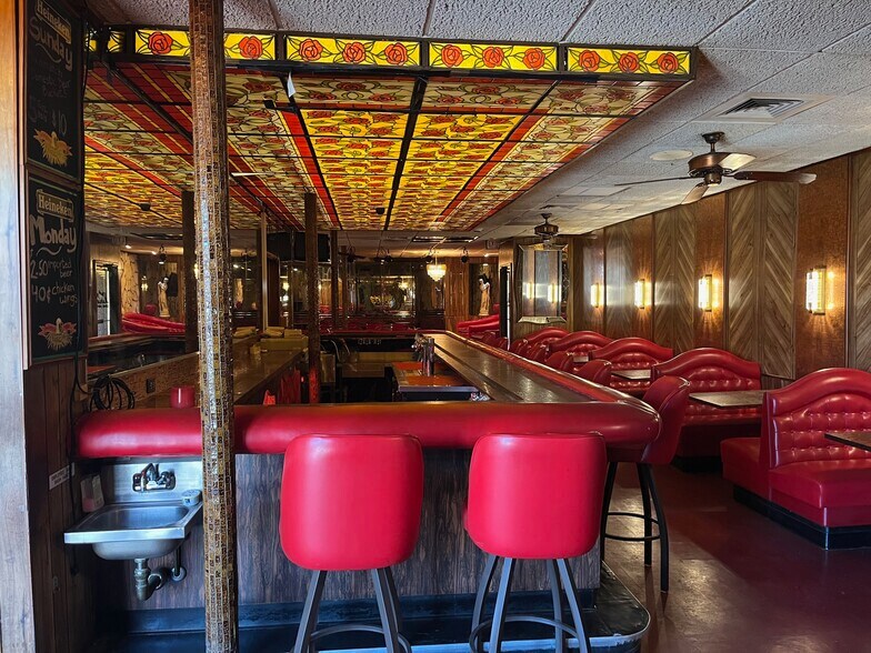 More Photos Of 4125-4129 W Lawrence Ave, Chicago Restaurant For Sale