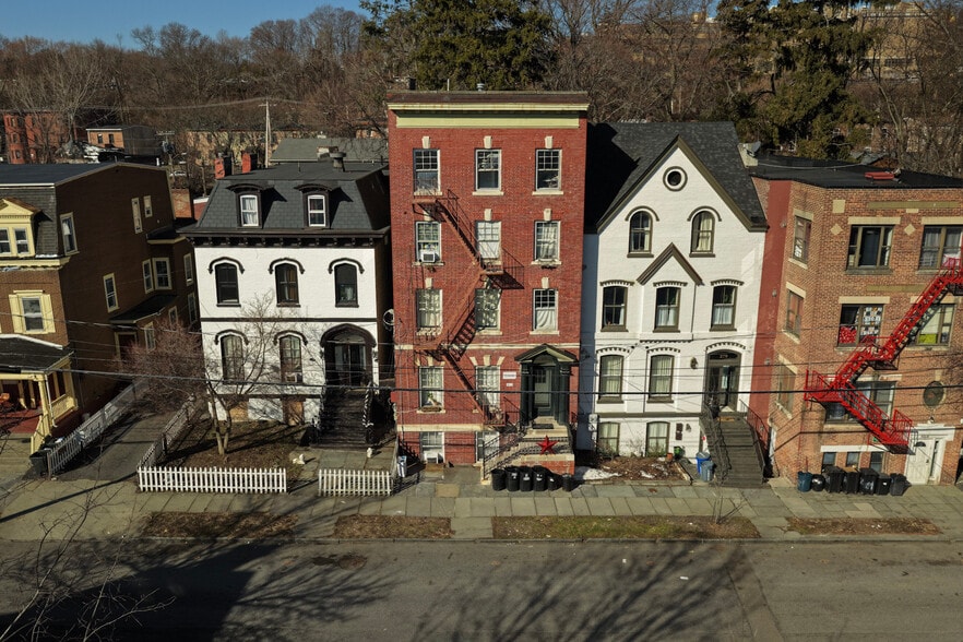 Primary Photo Of 277 Grand St, Newburgh Apartments For Sale
