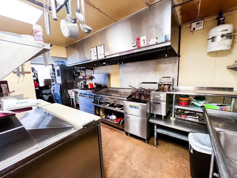 More Photos Of 108 S Main St, Yantis Restaurant For Sale