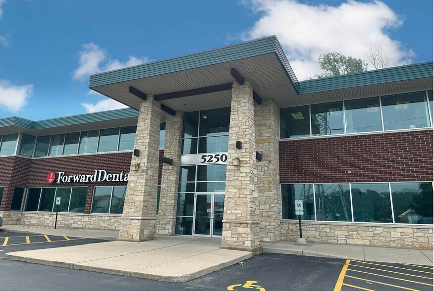 Primary Photo Of 5250 S 108th St, Hales Corners Medical For Lease