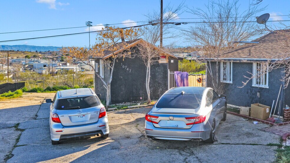 More Photos Of 16745 Yucca Ave, Victorville Multifamily For Sale