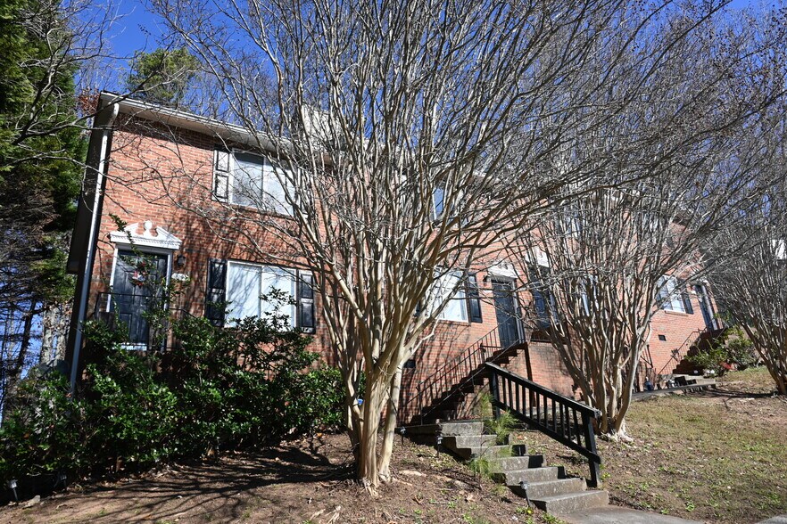 More Photos Of 3282 Highpoint Ct, Snellville Apartments For Sale