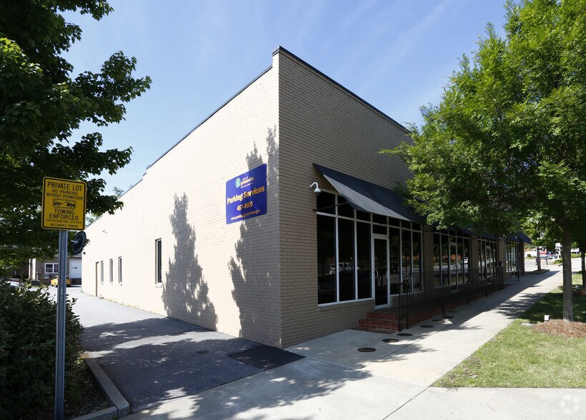 Primary Photo Of 1021 S Main St, Greenville Freestanding For Lease