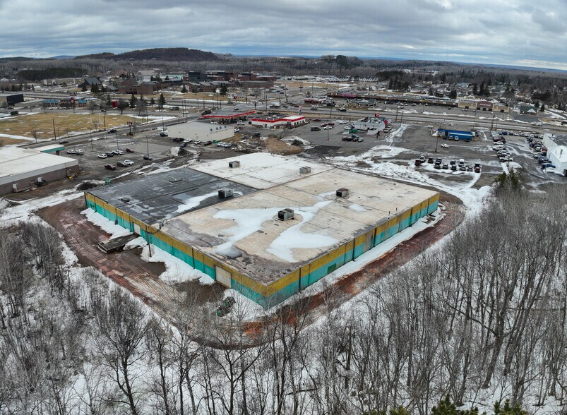 More Photos Of 1206 25th St E, Hibbing Warehouse For Sale
