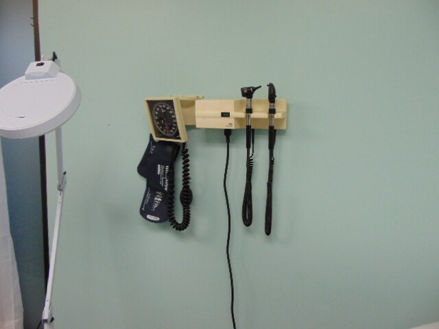 More Photos Of 30000 Orchard Lake Rd, Farmington Medical For Sale