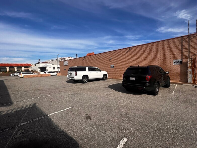 More Photos Of 829-835 W 9th St, San Pedro Medical For Sale