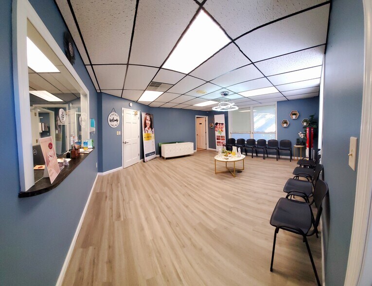 More Photos Of 1403 Medical Plaza Dr, Sanford Medical For Sale