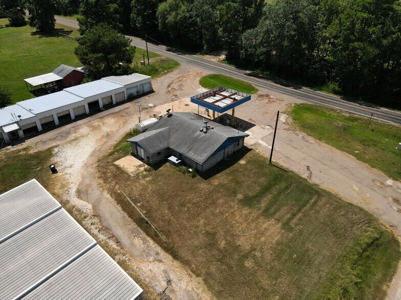 More Photos Of 13852 FM 747 S, Jacksonville Convenience Store For Sale