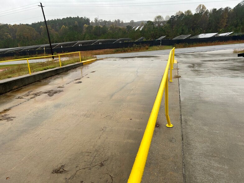 More Photos Of 1048 Turner Rd, Eastanollee Warehouse For Lease