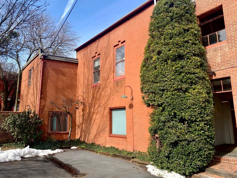 More Photos Of 226 N Arch St, Lancaster Loft Creative Space For Lease