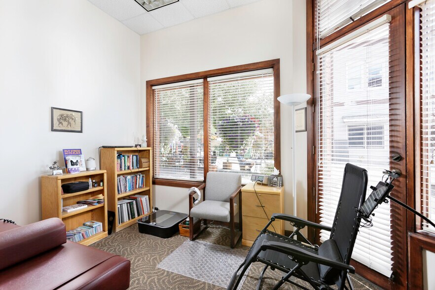 More Photos Of 110 Midland Ave, Basalt Office Residential For Lease