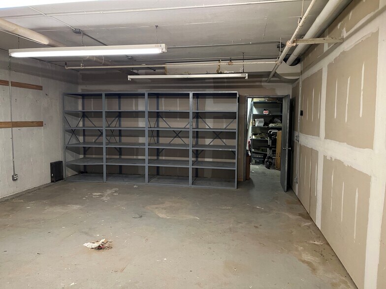 More Photos Of 10 W 46th St, New York Office For Sale