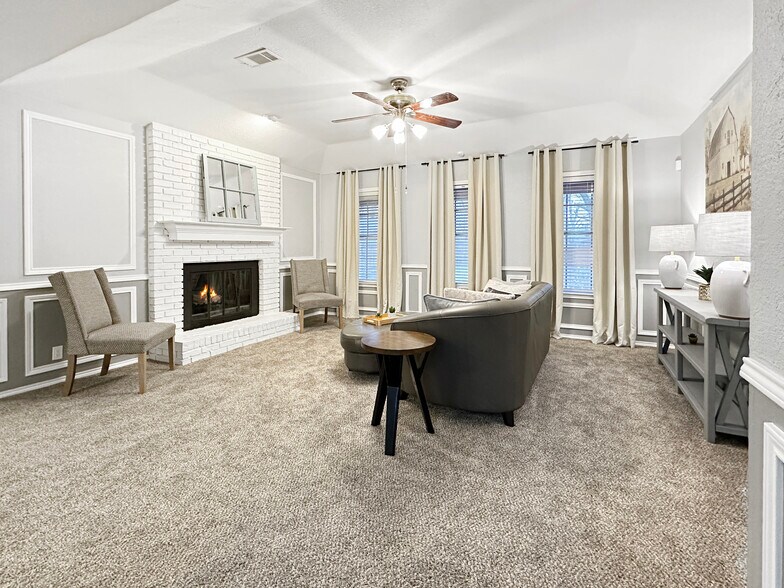 More Photos Of 503 S Arizona Dr, Celina Loft Creative Space For Lease