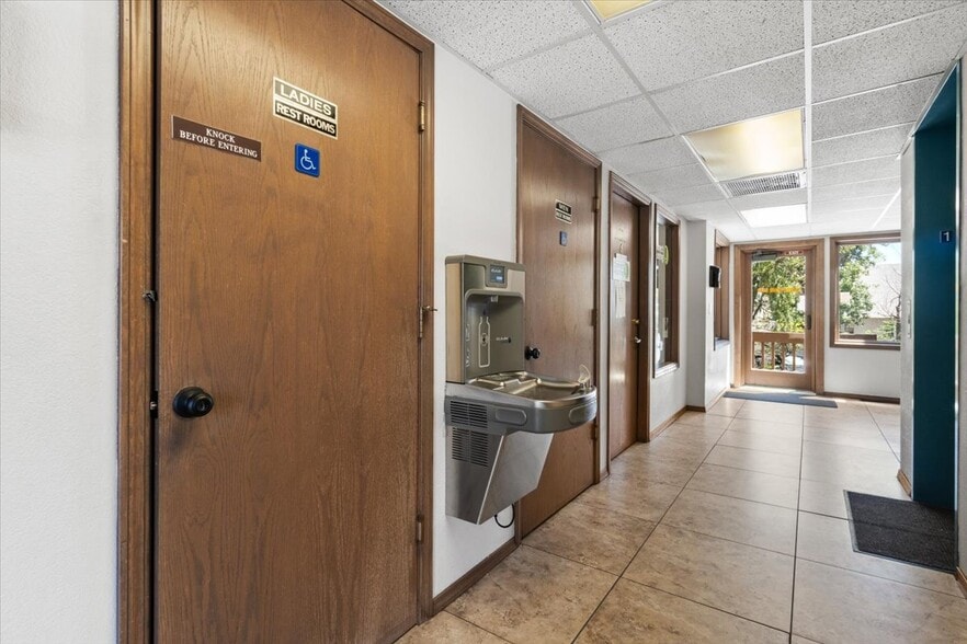 More Photos Of 405 N Beaver St, Flagstaff Office For Sale