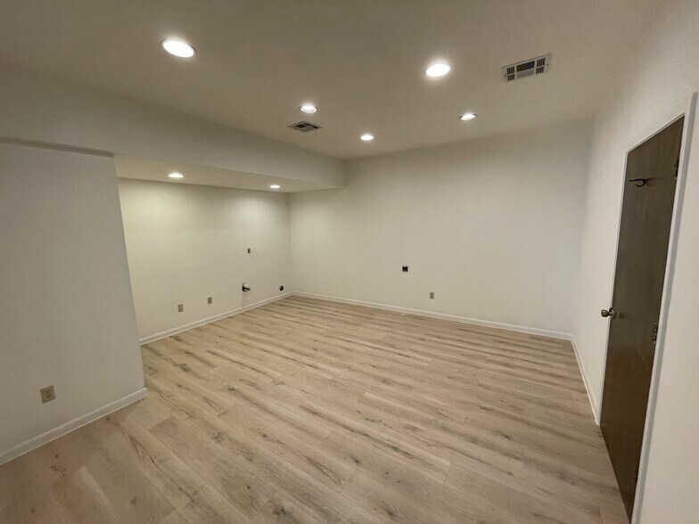 More Photos Of 4005 Spicewood Springs Rd, Austin Office For Sale