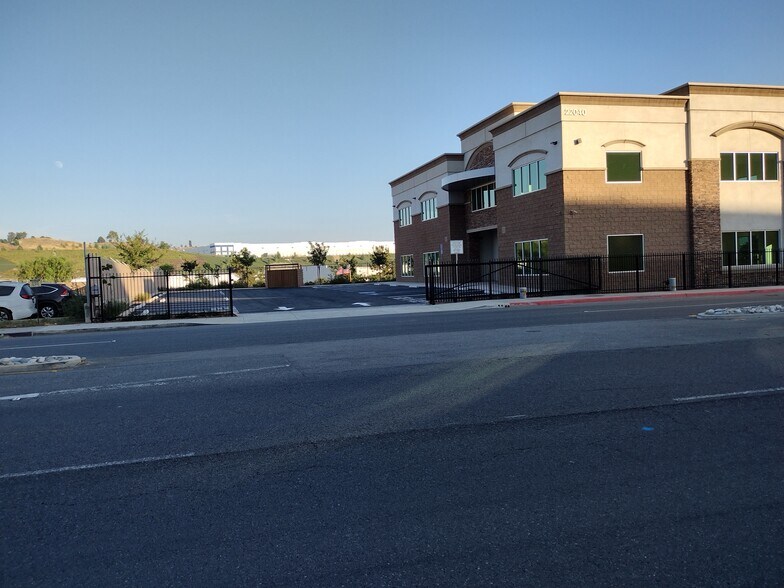 More Photos Of 22040 Valley Blvd, Walnut Medical For Sale