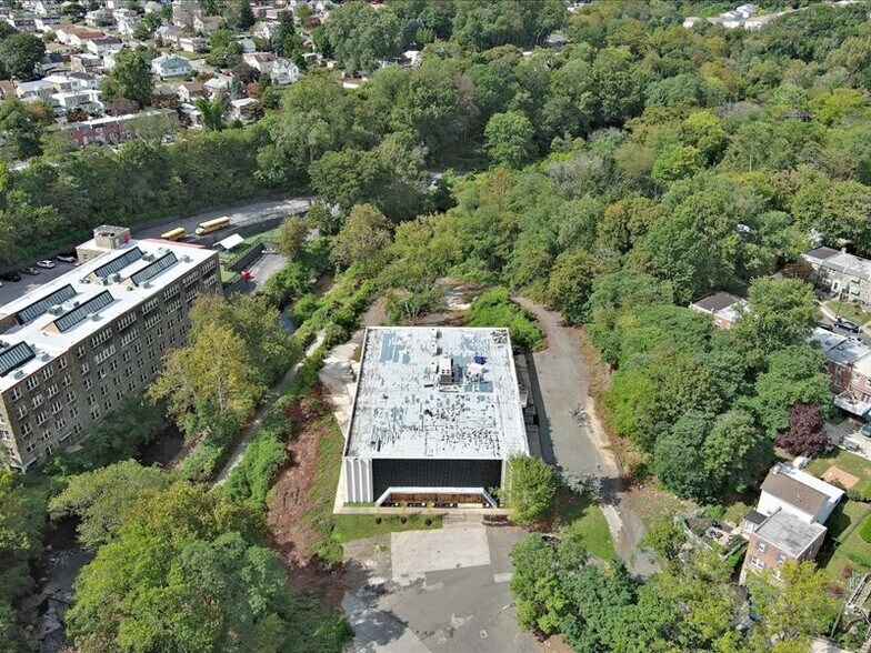 More Photos Of 4000 Bridge St, Drexel Hill Manufacturing For Sale