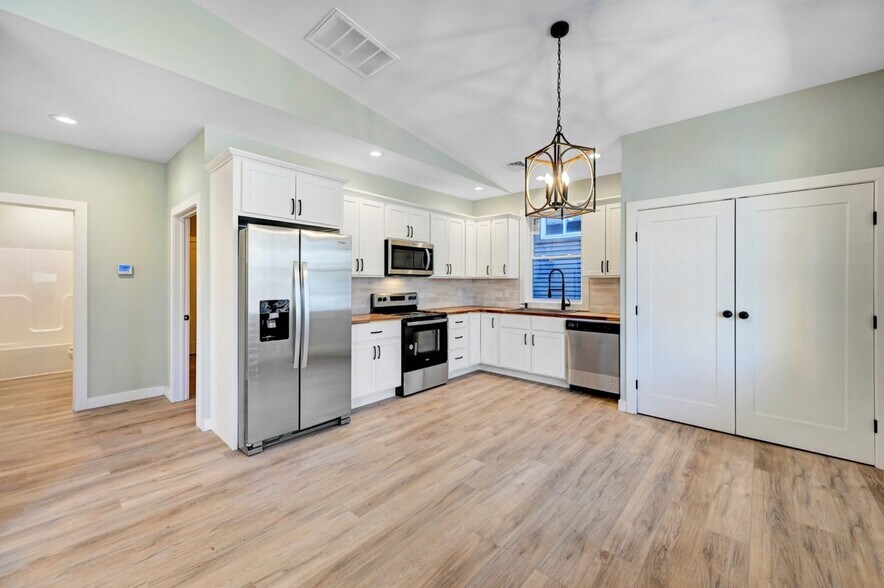 More Photos Of 119 Prospect Ave, Scranton Multifamily For Sale