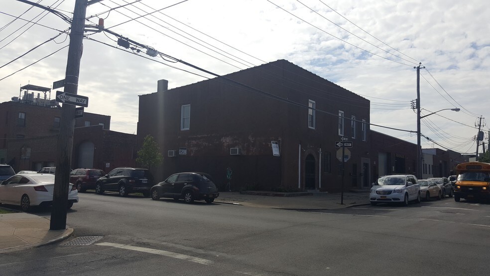 More Photos Of 27 Coffey St, Brooklyn Schools For Lease