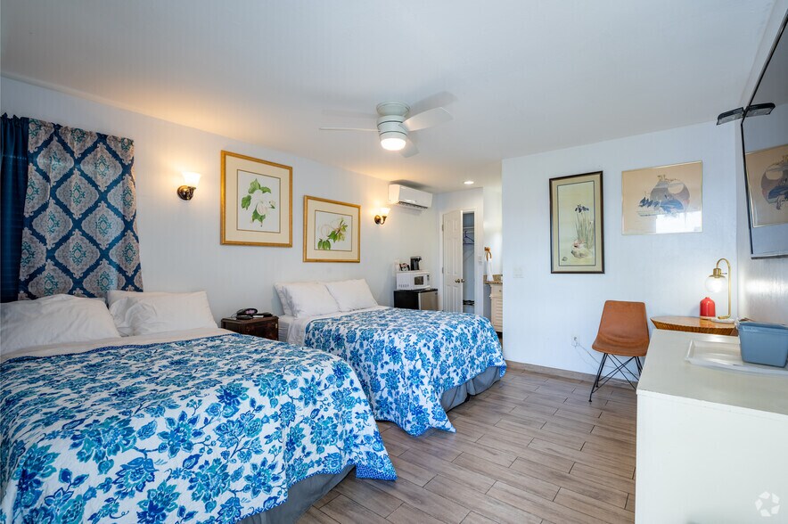 More Photos Of 2060 US Highway 27 N, Avon Park Hotel For Sale