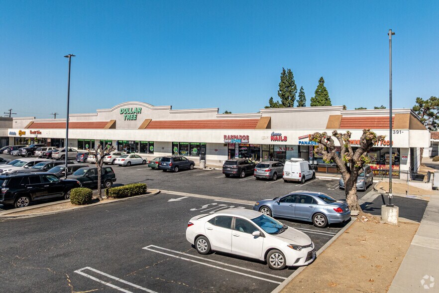 Primary Photo Of 1347-1391 N Hacienda Blvd, La Puente Unknown For Lease