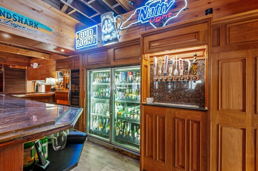 More Photos Of 226 Pamlico St, Belhaven Restaurant For Sale