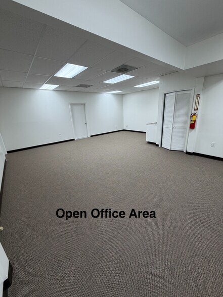 More Photos Of 3193 Lower Union Hill Rd, Canton Distribution For Lease