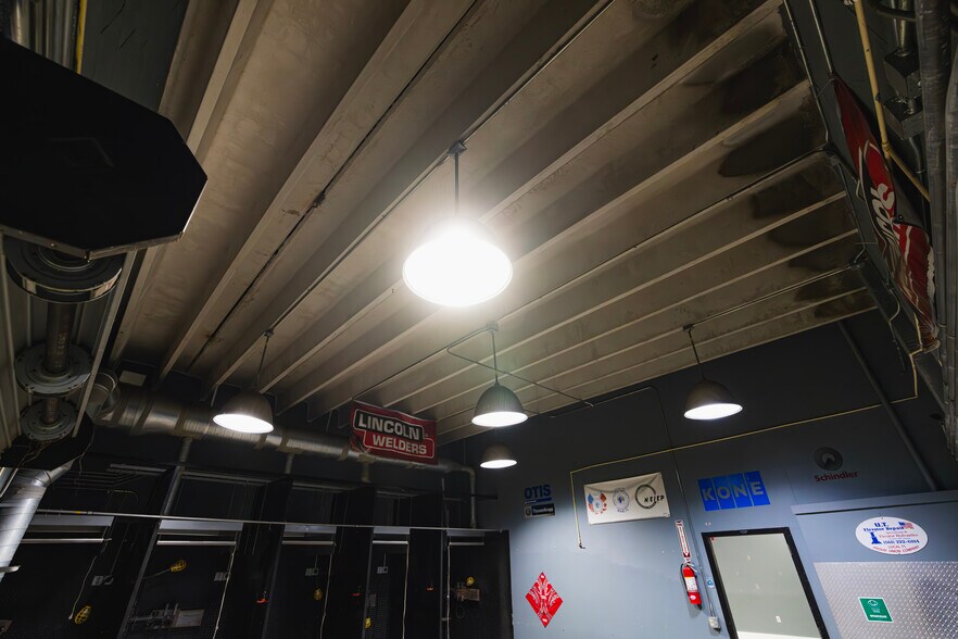 More Photos Of 3805 NW 35th Ave, Miami Warehouse For Sale