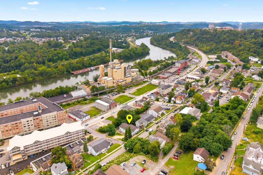 More Photos Of 409 McLane Avenue, Morgantown Apartments For Sale
