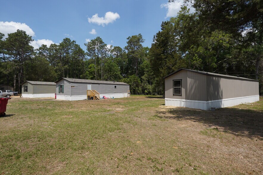 More Photos Of 916 S County Line Rd, Albany Manufactured Housing Mobile Home Park For Sale