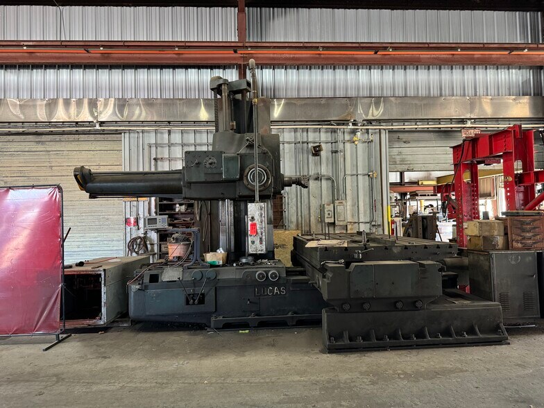 More Photos Of 658 Omaha Dr, Corpus Christi Industrial For Sale