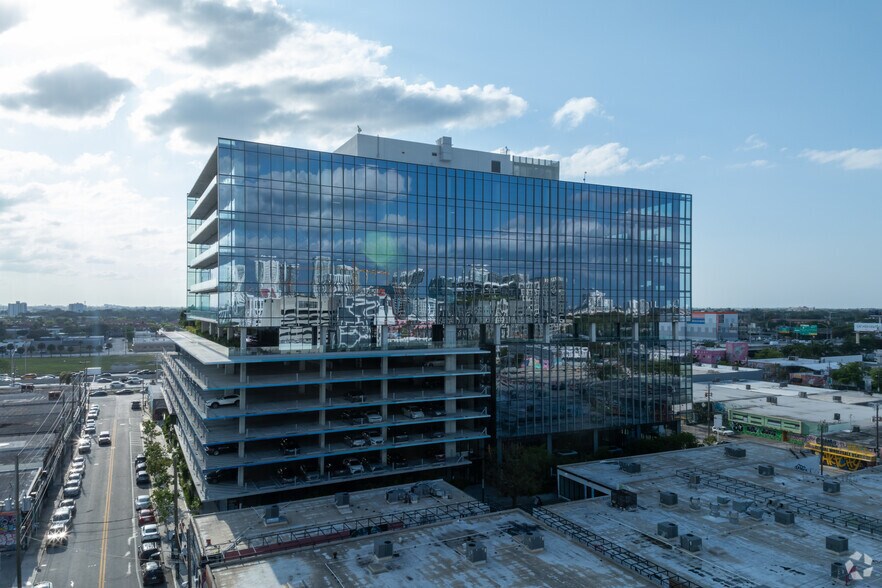 More Photos Of 545 NW 26th St, Miami Office For Lease