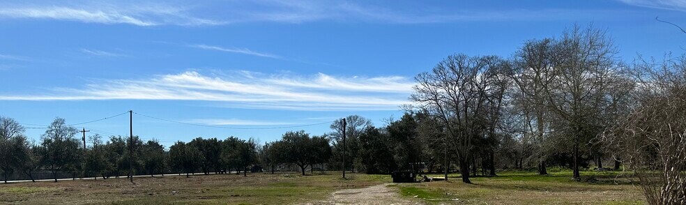 More Photos Of 2690 County 179 rd, Alvin Land For Sale