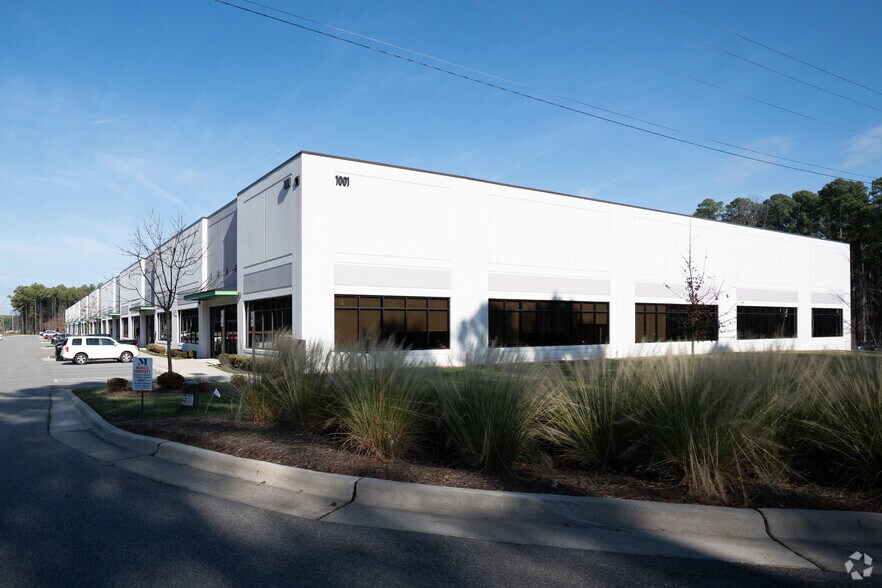 More Photos Of 1001 Hill Dr, Durham Flex For Lease