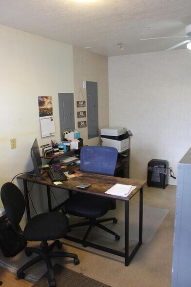 More Photos Of 339 S Highway 89, Circleville Hotel For Sale