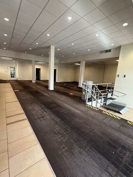More Photos Of 22 Main St, Southington Bank For Sale