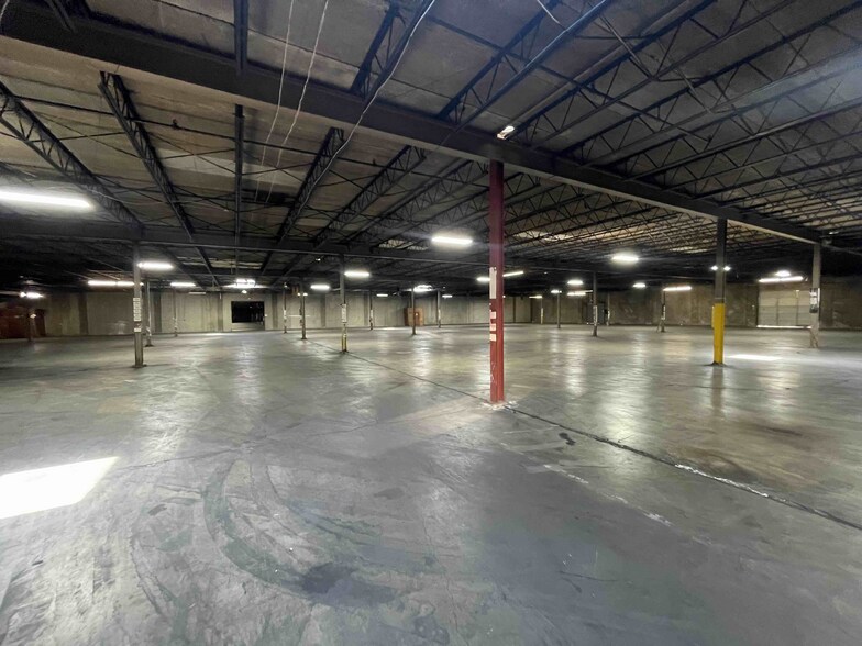 More Photos Of 1650 E Washington Ave, North Little Rock Warehouse For Lease